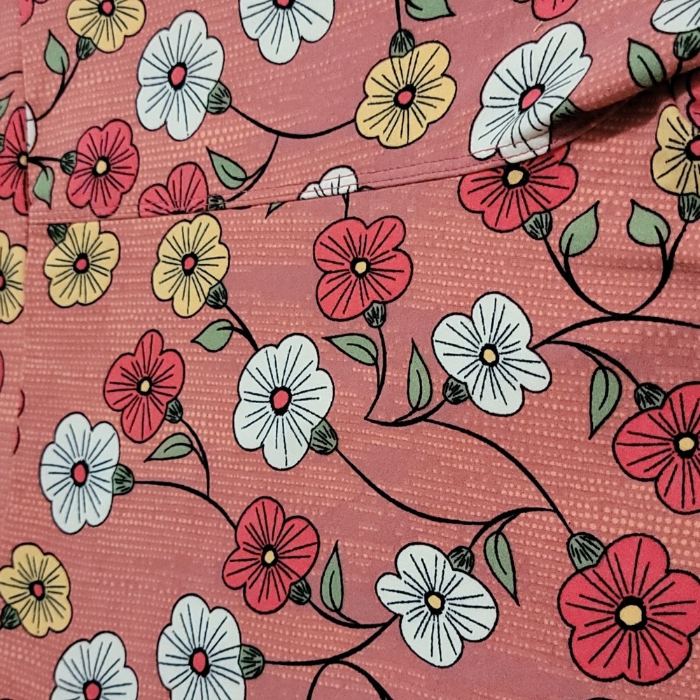 Lularoe Tall and Curvy leggings - Picture 2 of 3